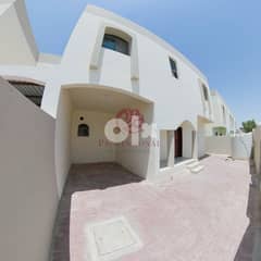 Unfurnished | 4 Bedroom Compound Villa in Old Airport | Near Lulu | Se 0
