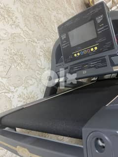 Treadmill with fat sensor screen 0