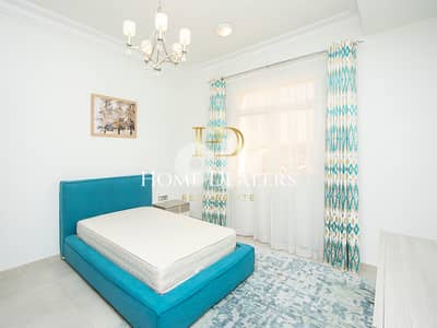 Luxurious 3 + Maids Room Villa in Al Aziziya 4